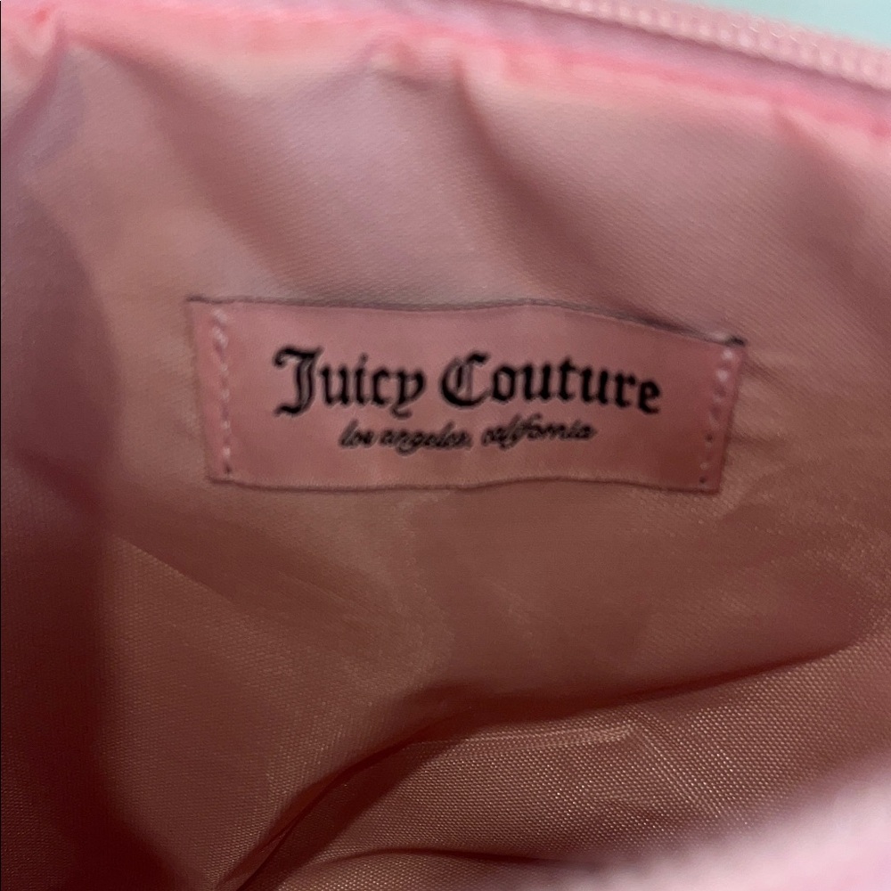 Juicy Couture Pink Heart Cosmetic Pouch - Picture 2 of 6
